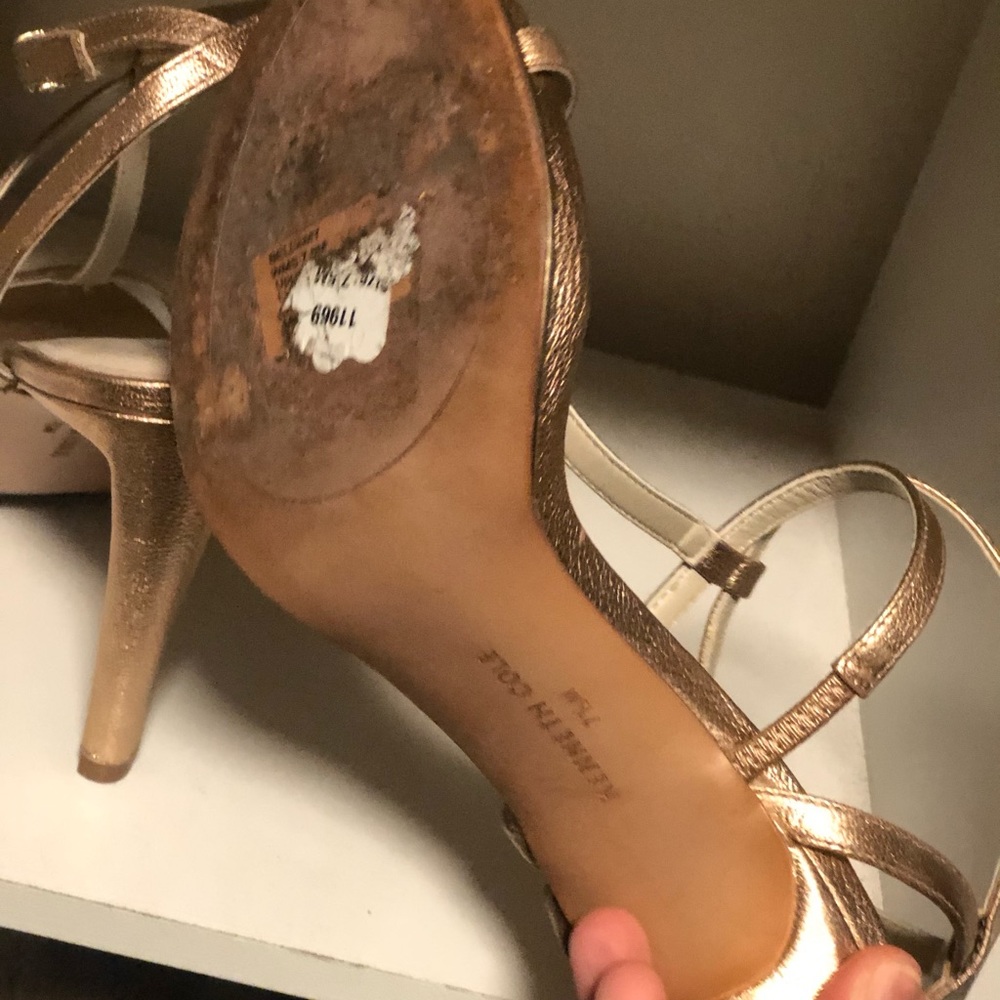 High heels - Picture 5 of 7